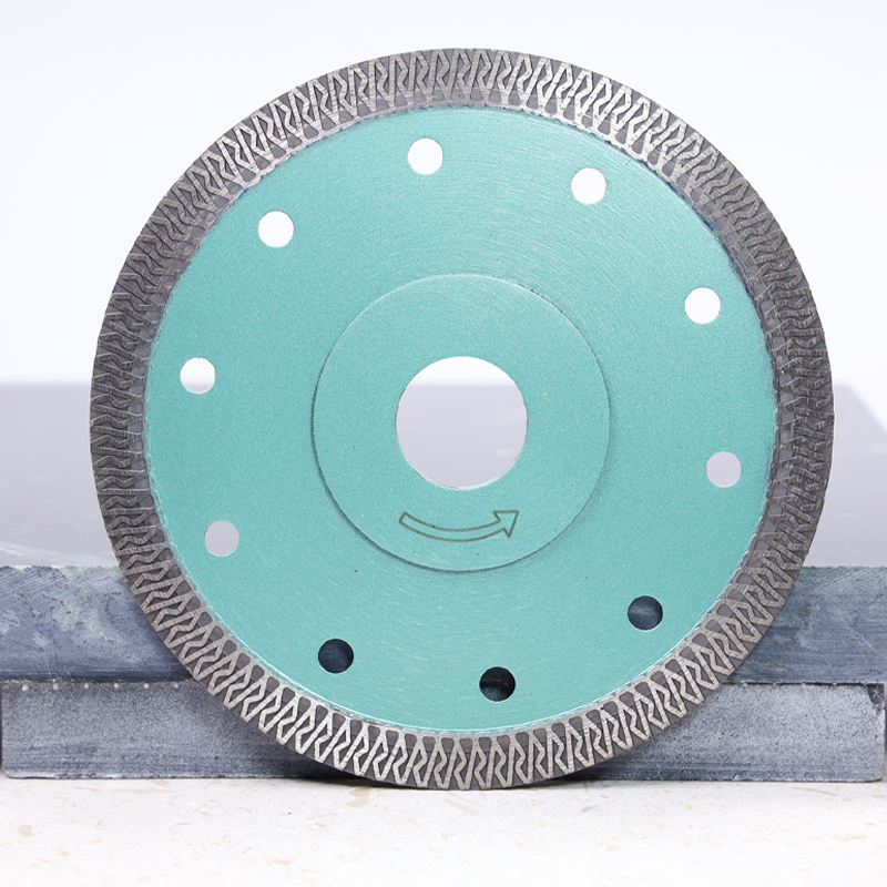 Алмазный пильный диск R Turbo для керамогранита